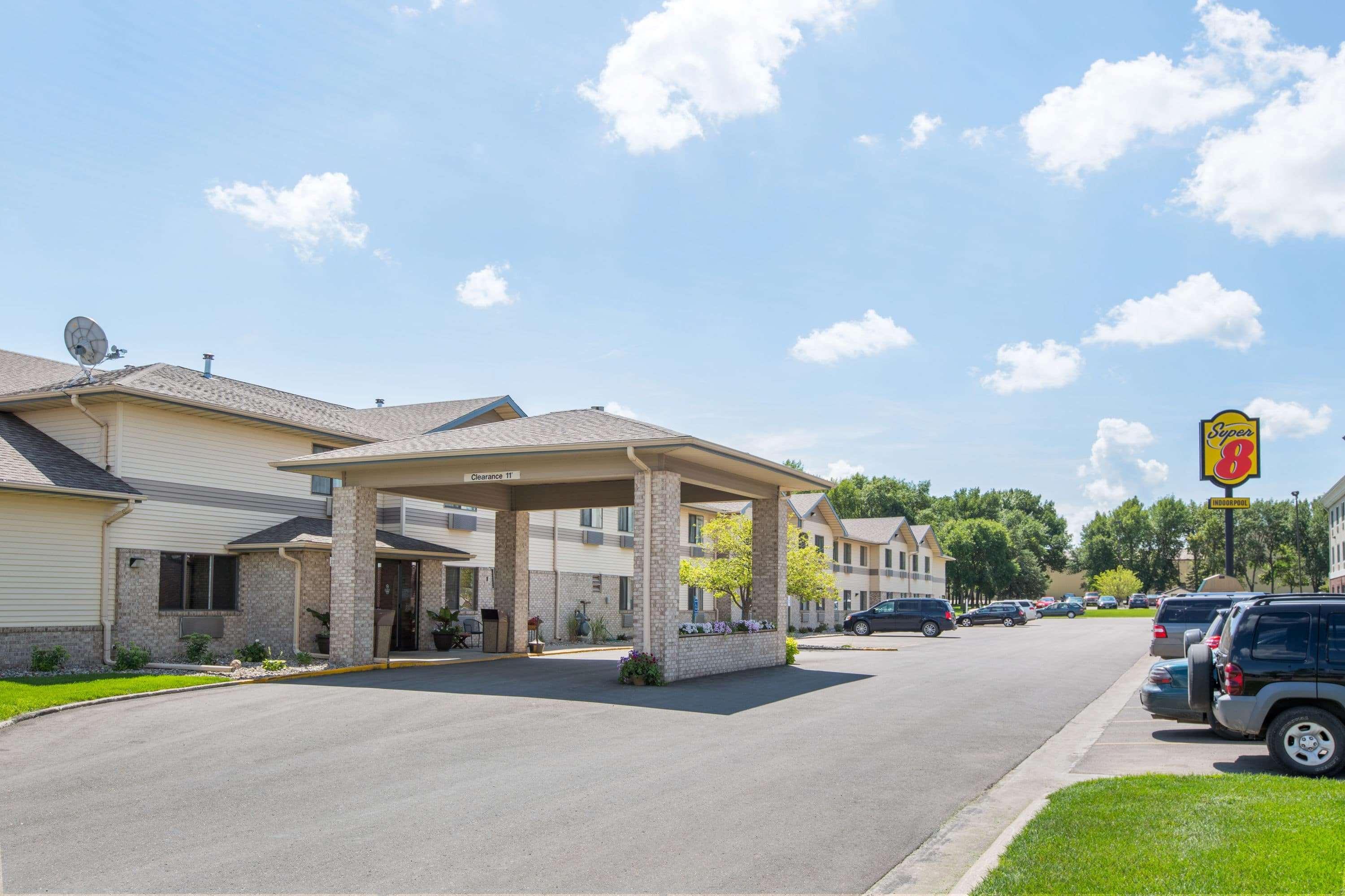 Super 8 By Wyndham Brookings Hotel Ngoại thất bức ảnh