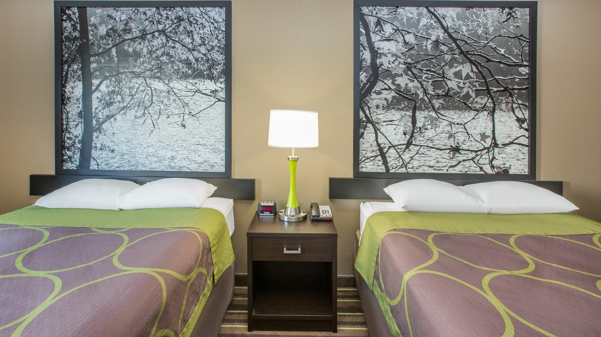 Super 8 By Wyndham Brookings Hotel Ngoại thất bức ảnh